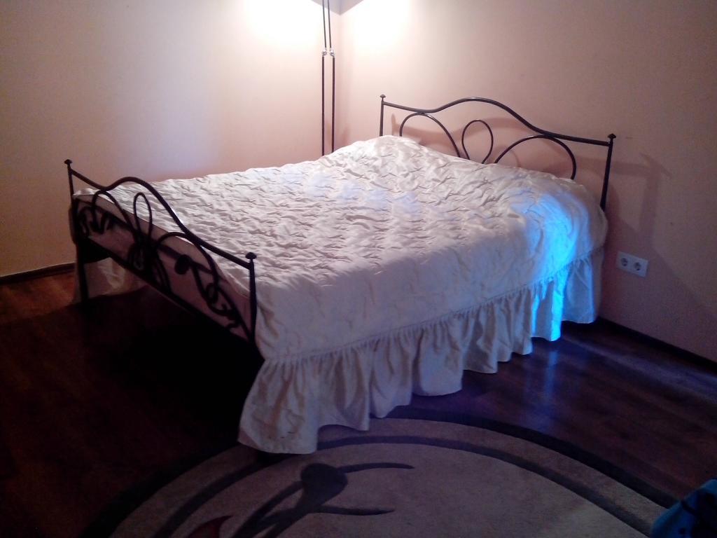 Apartment Na Saharova Ivano-Frankivsk Buitenkant foto