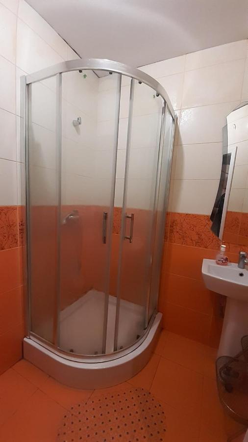 Apartment Na Saharova Ivano-Frankivsk Buitenkant foto